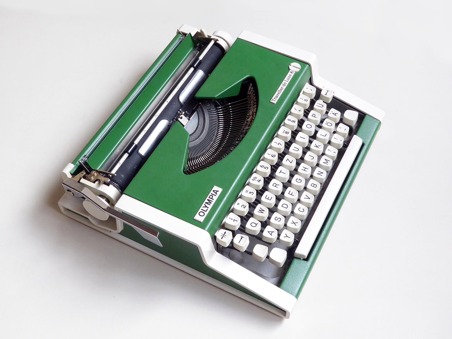 Olympia Traveller Typewriter