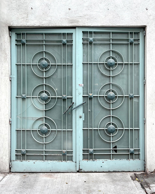 18 doors we loved in Mexico City.