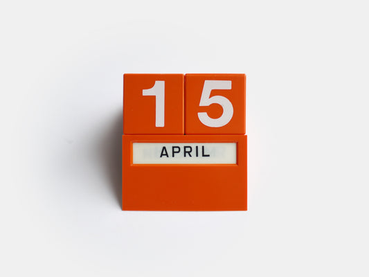 Pyramid Cube Calendar (1970s)